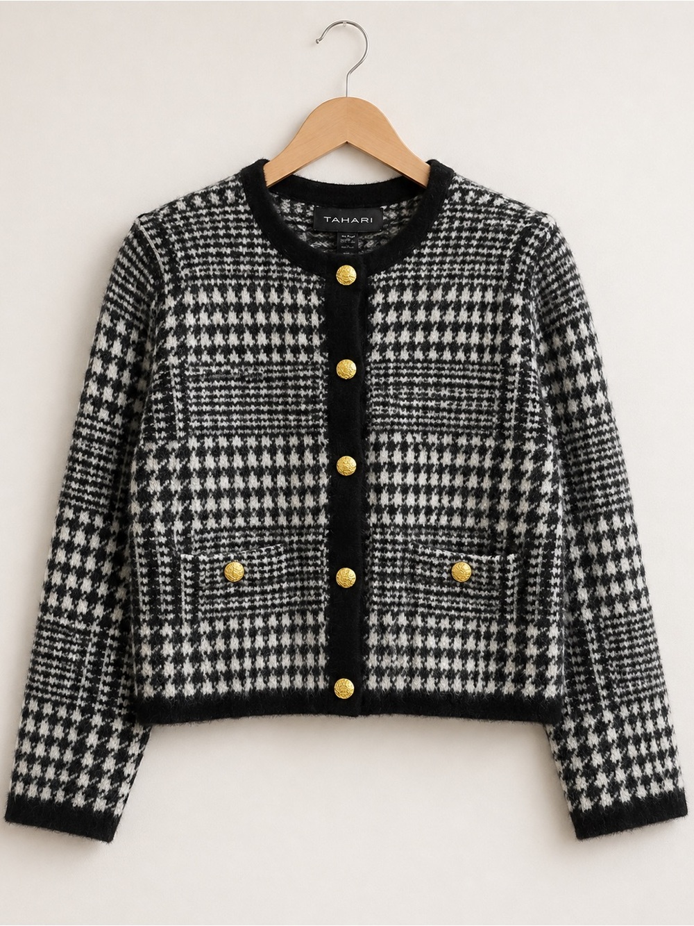 Tahari Black White Plaid Houndstooth Fuzzy Cardigan Medium Gold Buttons